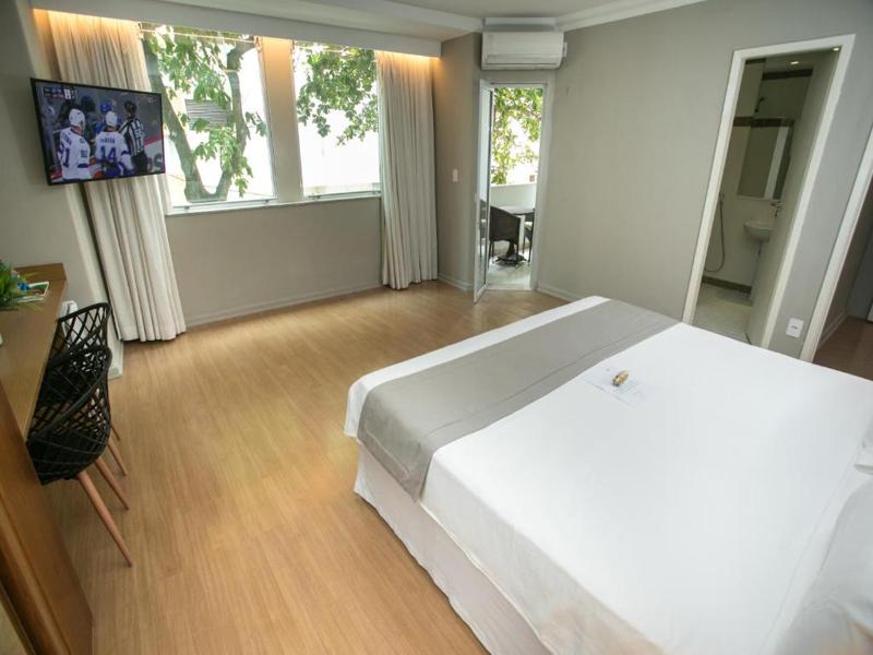 Regency Park Hotel Quarto com Cama King-size e Varanda