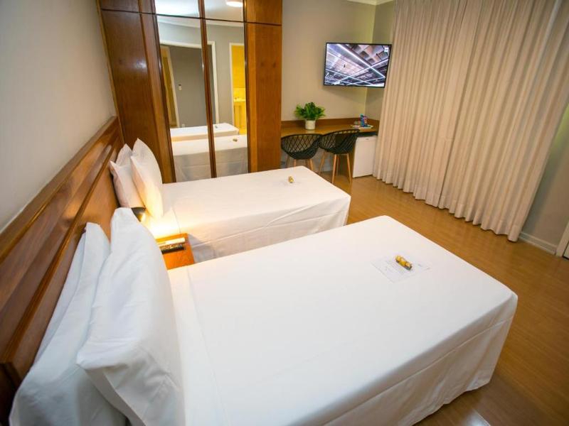 Regency Park Hotel Quarto Deluxe com 2 Camas de Solteiro